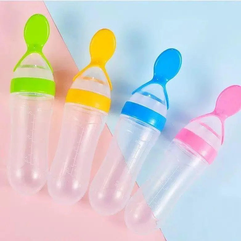 Silicone Squeeze Feeder with Spoon